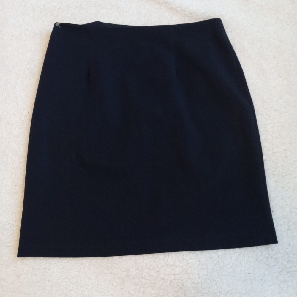 Navy blue pencil skirt